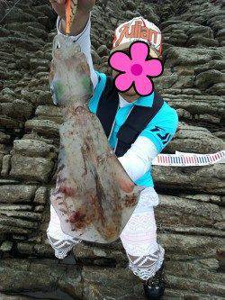 間人　ボトムドリフトで攻めて1320gのアオリイカ