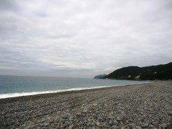 煙樹ヶ浜　ルアーにマゴチがヒット！