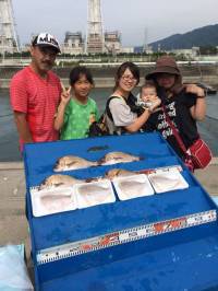 初めて来てこんだけ釣れて感激！マリーナシティ海洋釣り堀