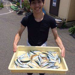 マリーナシティ海釣り公園　マイワシ＆キス　他アイゴの釣果