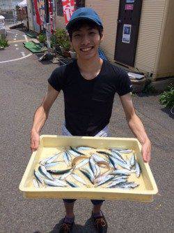 マリーナシティ海釣り公園　マイワシ＆キス　他アイゴの釣果