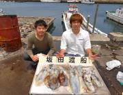 黒島の筏&磯でのヤエン釣りでは良型アオリイカあがってます