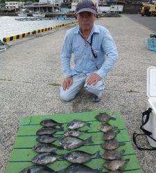 沖一文字内向き カゴ釣りでグレ・胴付きでカワハギ