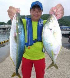 沖一文字外向きのカゴ釣りでハマチ・シマアジ・グレ・ソーダガツオ