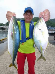 沖一文字外向きのカゴ釣りでハマチ・シマアジ…