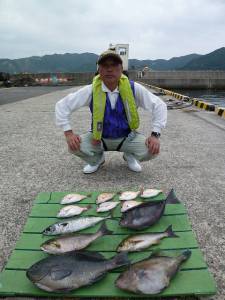 本日は五目釣りでした〜沖一文字外向きでグレ…