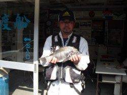 カマ磯にてフカセでチヌ・グレの釣果