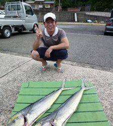 沖一文字内向きルアーでシイラ☆メーター超えのバラシあり