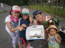 大阪南港魚つり園 ファミリーサビキでサバ・アジ・サッパ