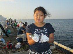 アジにサバがイイ感じ！尼崎市立魚つり公園でサビキ釣り