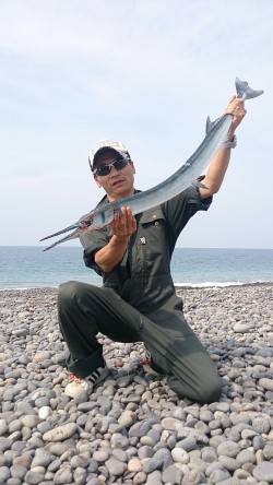 煙樹ヶ浜でショアジギング〜ドラグを鳴らした…
