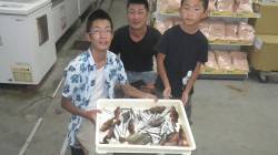 芳養堤防　ズボ釣りでガシラ・カワハギ・イワ…