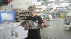 みなべ沖磯大島にて夜釣りでマダイ70.5cm&コロダイ40cm