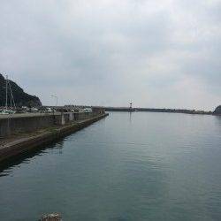 串本・有田漁港でジグをキャスト〜シオがヒットしました！