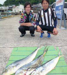 沖一文字内向き　親子でキャスティングのシイラ11匹！