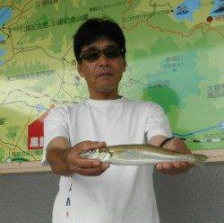 小橋の波止で二人でキス29.4cmを頭に42匹の釣果