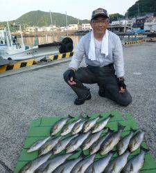 沖一文字内向きで良型イサギが好調！36cmまでを21匹