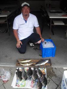 カンゴバエでグレ・チヌの釣果に良型アイゴも…