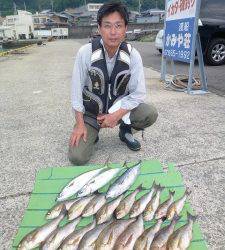 沖一文字内向き　イサギ・ゴマサバ・ソーダガツオ・小アジ・チャリコなど