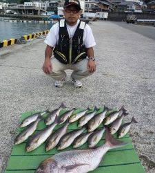 イサギ大漁！立派なマダイも釣れました！沖一文字でのカゴ釣り