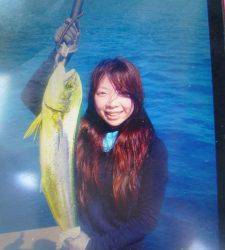 神谷沖一文字、シイラのルアーゲームが楽しめます