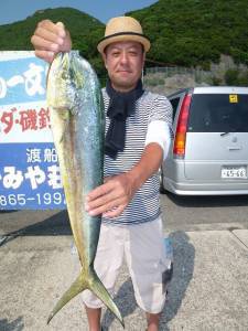 かご釣り～飲ませ釣りでシイラ！神谷沖一文字…