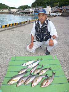 神谷沖一文字　カゴ釣りでイサギの釣果出てま…