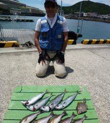 神谷沖一文字　カゴ釣りでイサギの釣果出てます