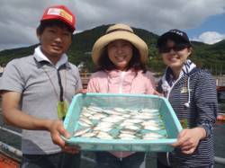 須磨海づり公園　サビキでアジ・サバ・マダイ…