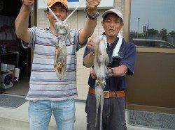 湯浅の磯　ヤエンでキロUPアオリイカ