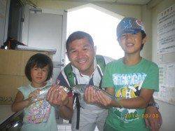 イイ型の魚が釣れてニッコリ!姫路市立遊漁センター