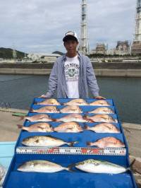 マリーナシティ海洋釣り堀　マダイ・カンパチ…