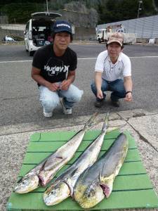 ルアーでシイラ100cm！神谷沖一文字内向…