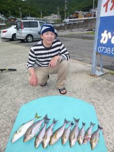 沖一文字内向きにてイサギ数釣り、ほか魚種多彩な釣果