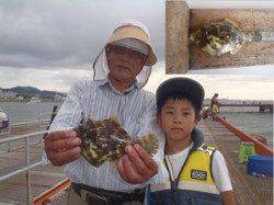 ハゲカケ仕掛けでカワハギ22.2cm　須磨海づり公園