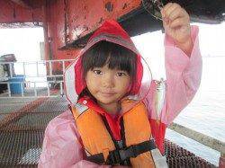 サビキでアジ、サバのほかサンバソウも高活性　尼崎市立魚つり公園