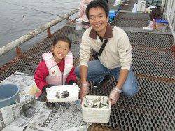 爆釣サヨリ180匹! 尼崎市立魚つり公園