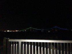 林崎漁港ベランダ　エギングでアオリイカ　2号のエギに替えてアタリあり