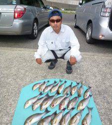 沖一文字内向きにてイサギ・グレ・アイゴの釣果