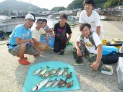 沖一文字内向きでアイゴ・ツバス・カワハギ・…