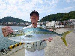 沖一文字での釣果　のませでメジロ、カゴ釣りで良型イサギ