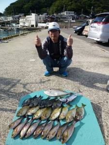 神谷　沖一文字内向きでカゴ釣り〜イサギ・ハマチ・アイゴ・グレなど