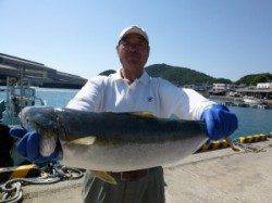 神谷　沖一文字内向きでノマセ釣りでブリの釣果