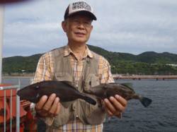 須磨海づり公園　ナイスサイズのウマヅラハギ…