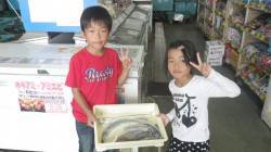 みなべ堺のグランド横にてお子様がタチウオと…