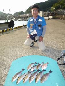 神谷　沖一文字内向きやヒラバエで良型のイサ…