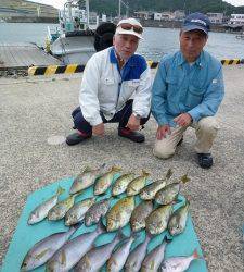 神谷　沖一文字内向きやヒラバエで良型のイサギ　