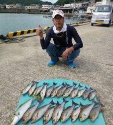 沖一文字内向き　カゴ釣りで良型イサギが大漁でした！