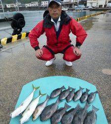 ヒラバエでイサギ・ハマチ、神谷一文字でグレ・ハマチ