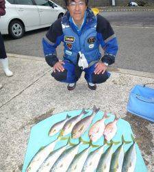 由良神谷の磯　ヒラバエでハマチ・イサギ・マダイなど